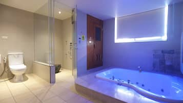 Chambre Double Deluxe, 1 très grand lit | Salle de bain