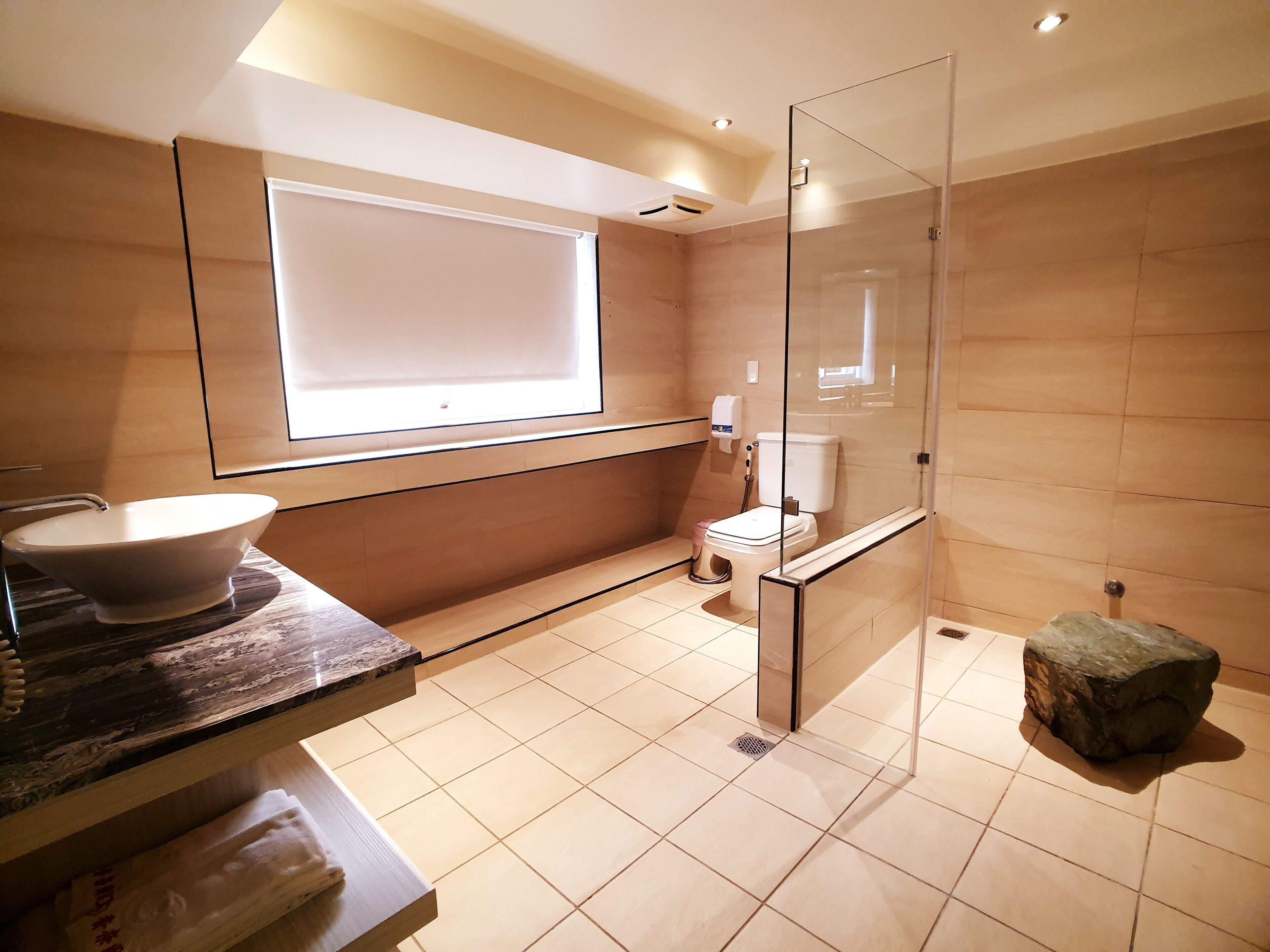 business double room, non smoking | bathroom | separate bathtub and shower, deep-soaking bathtub, rainfall showerhead