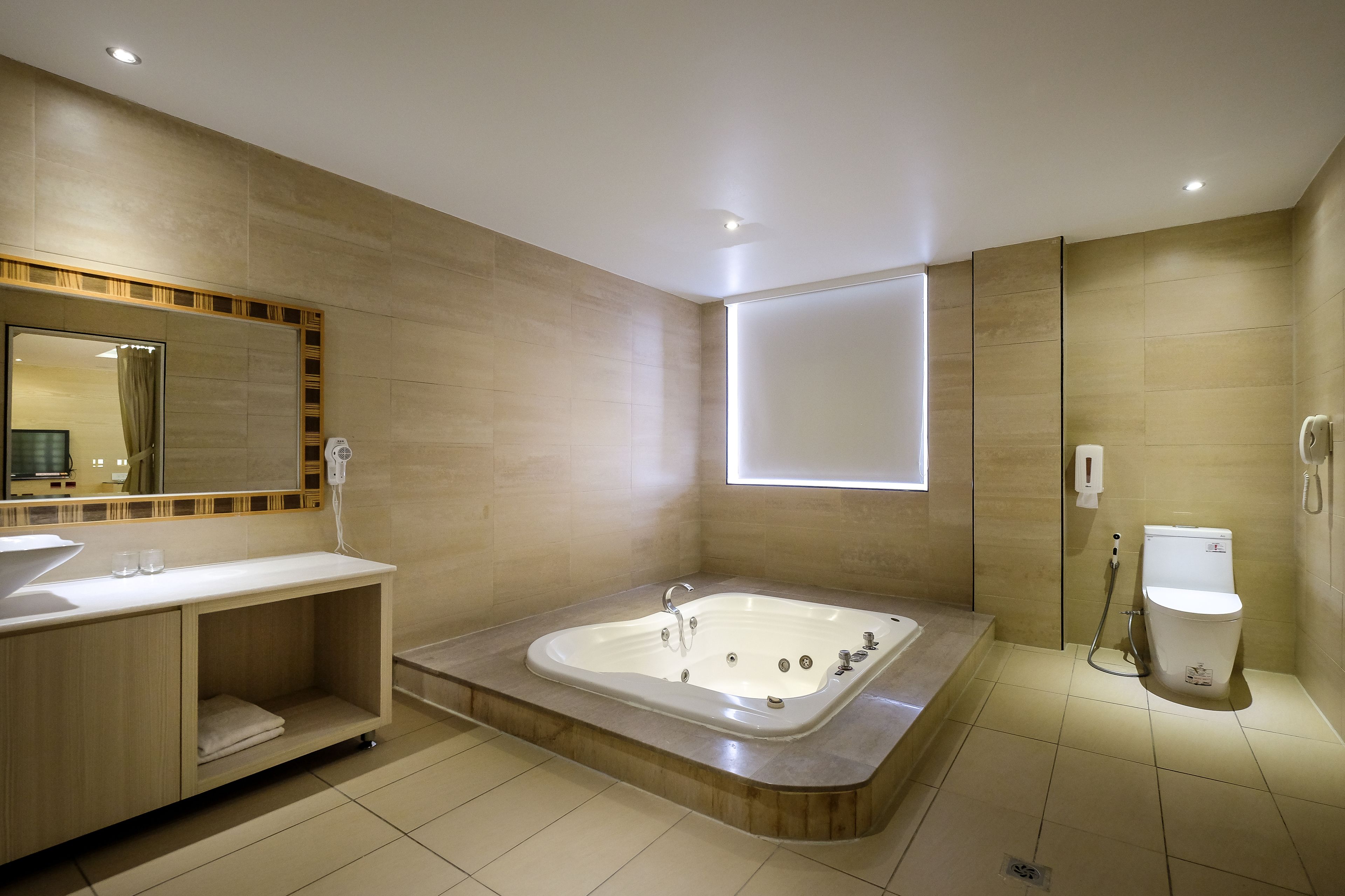 superior quadruple room, multiple beds, non smoking | bathroom | separate bathtub and shower, deep-soaking bathtub, rainfall showerhead