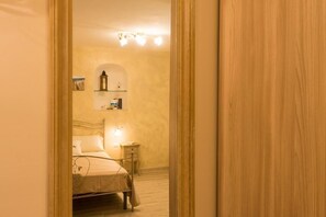 Schreibtisch, schallisolierte Zimmer, kostenloses WLAN, Bettwäsche