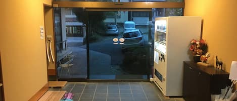 Entrée de l’hébergement