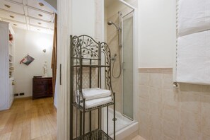 Apartment, 2 Bedrooms | Bathroom - The View (Florence)