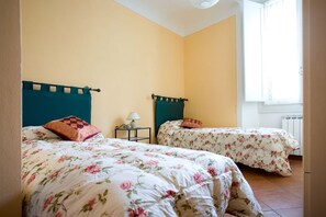 Appartement, 3 chambres | 3 chambres, espace de travail pour ordinateurs portables