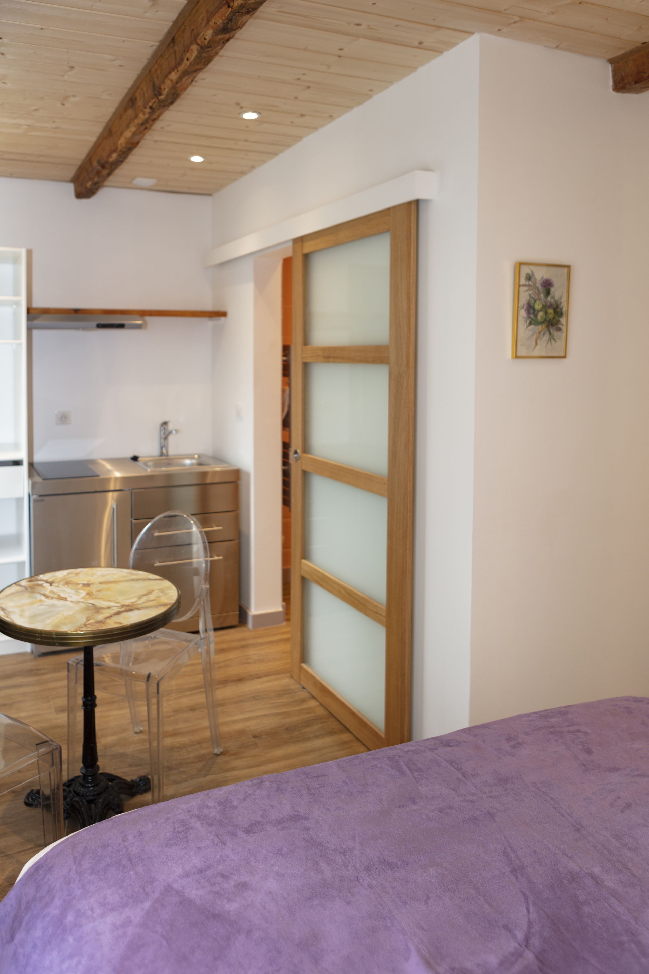 double room, balcony (chardon) | 1 bedroom, soundproofing, iron/ironing board, free wifi