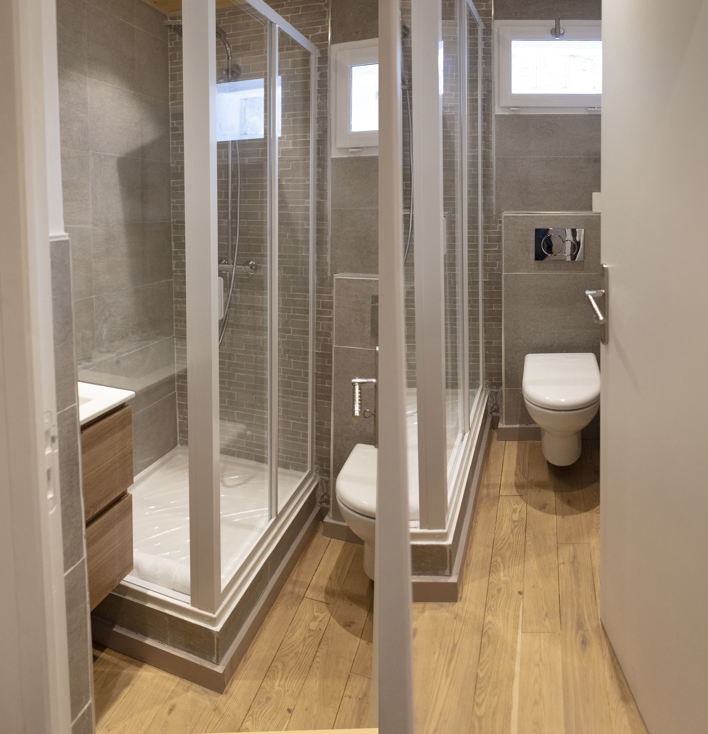 double room (lys de pomponne) | bathroom | shower, rainfall showerhead, free toiletries, hair dryer