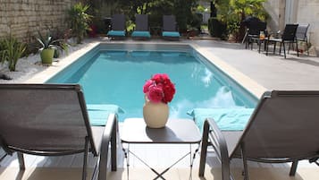 Seasonal outdoor pool, sun loungers