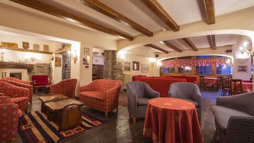 Coin salon dans le hall
