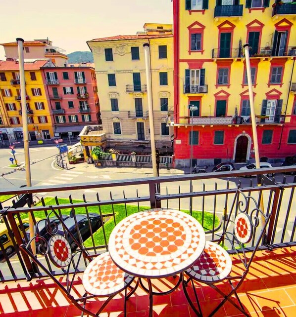 Vue sur la ville depuis l’hébergement