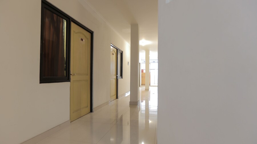 Capital O 141 Fatmawati Cozy Residence