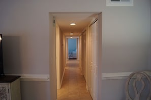 Condo, 3 Bedrooms | Interior