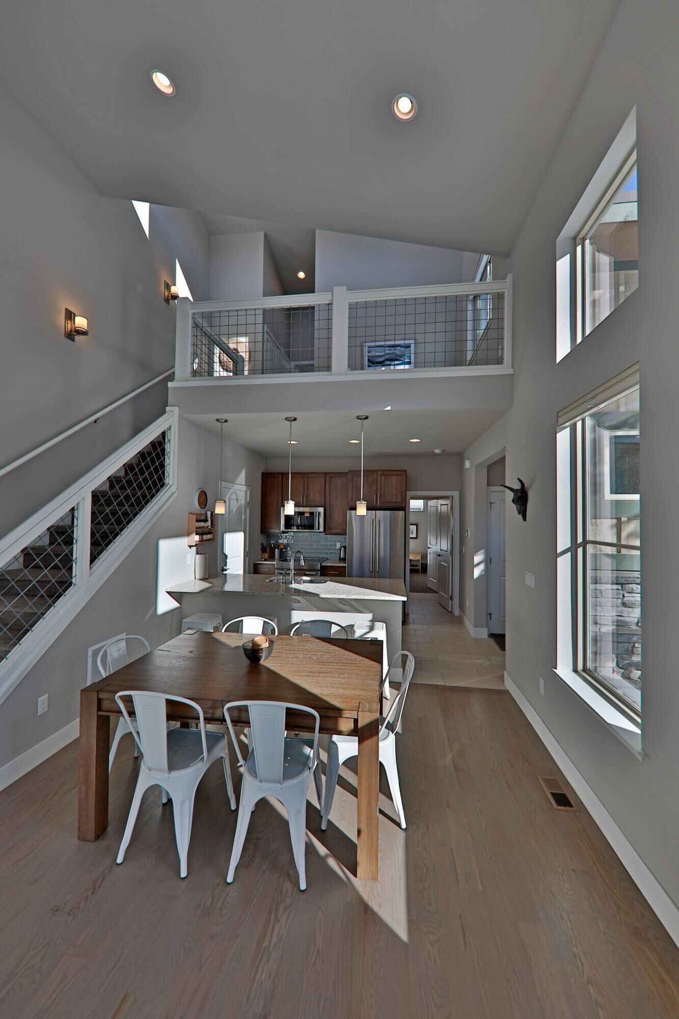 Townhome, 2 Bedrooms | Private kitchen | Fridge, oven, coffee/tea maker, toaster