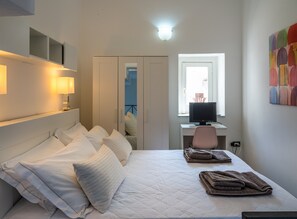 Appartement, 1 chambre | 1 chambre, bureau, fer et planche à repasser, lit de bébé (supplément)