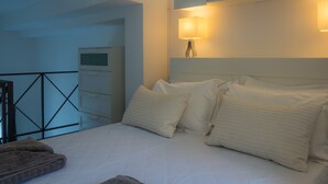 Appartement, 1 chambre | 1 chambre, bureau, fer et planche à repasser, lit de bébé (supplément)