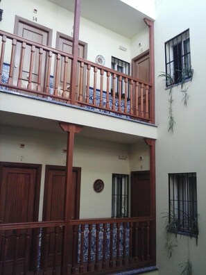 Exterior - Pensión Doña Trinidad (Seville)