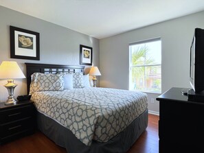 4 bedrooms, individually decorated, individually furnished - Fs3867ha - 4 Bedroom Townhome In Regal Palms Resort & Spa, Sleeps Up To 8, Just 7 Miles To Disney (Davenport)