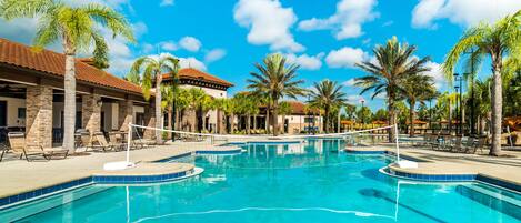 Seasonal outdoor pool, free pool cabanas, pool loungers