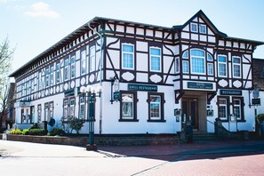 Fachada da propriedade