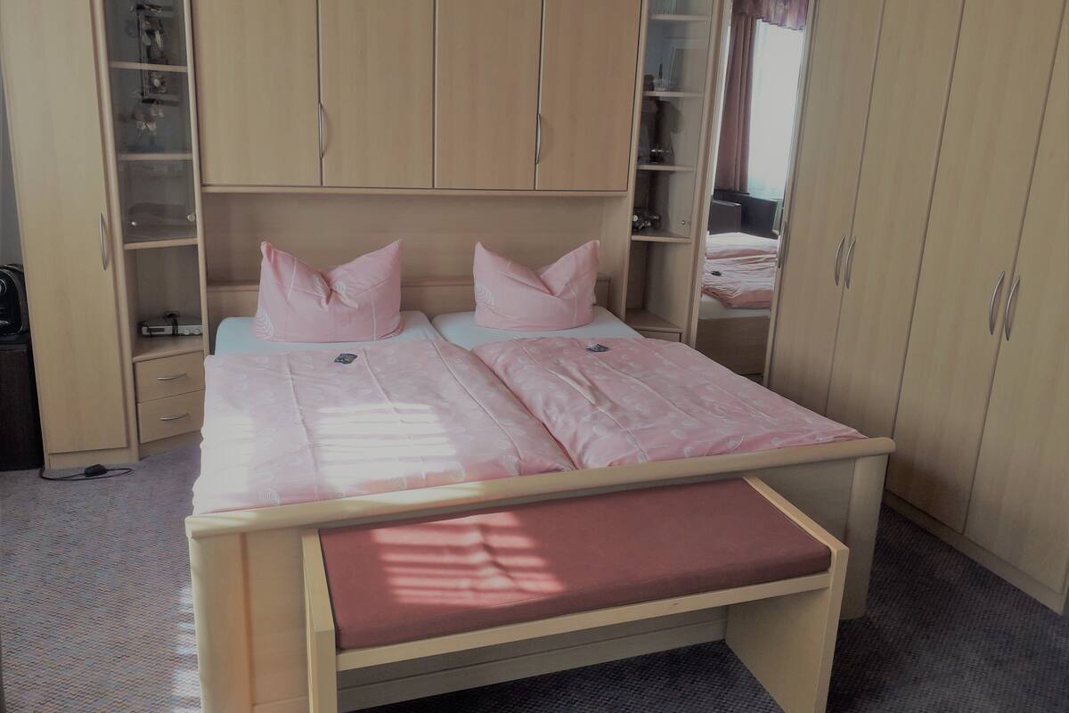 Habitación doble | Ropa de cama hipoalergénica, minibar, cunas (de pago)