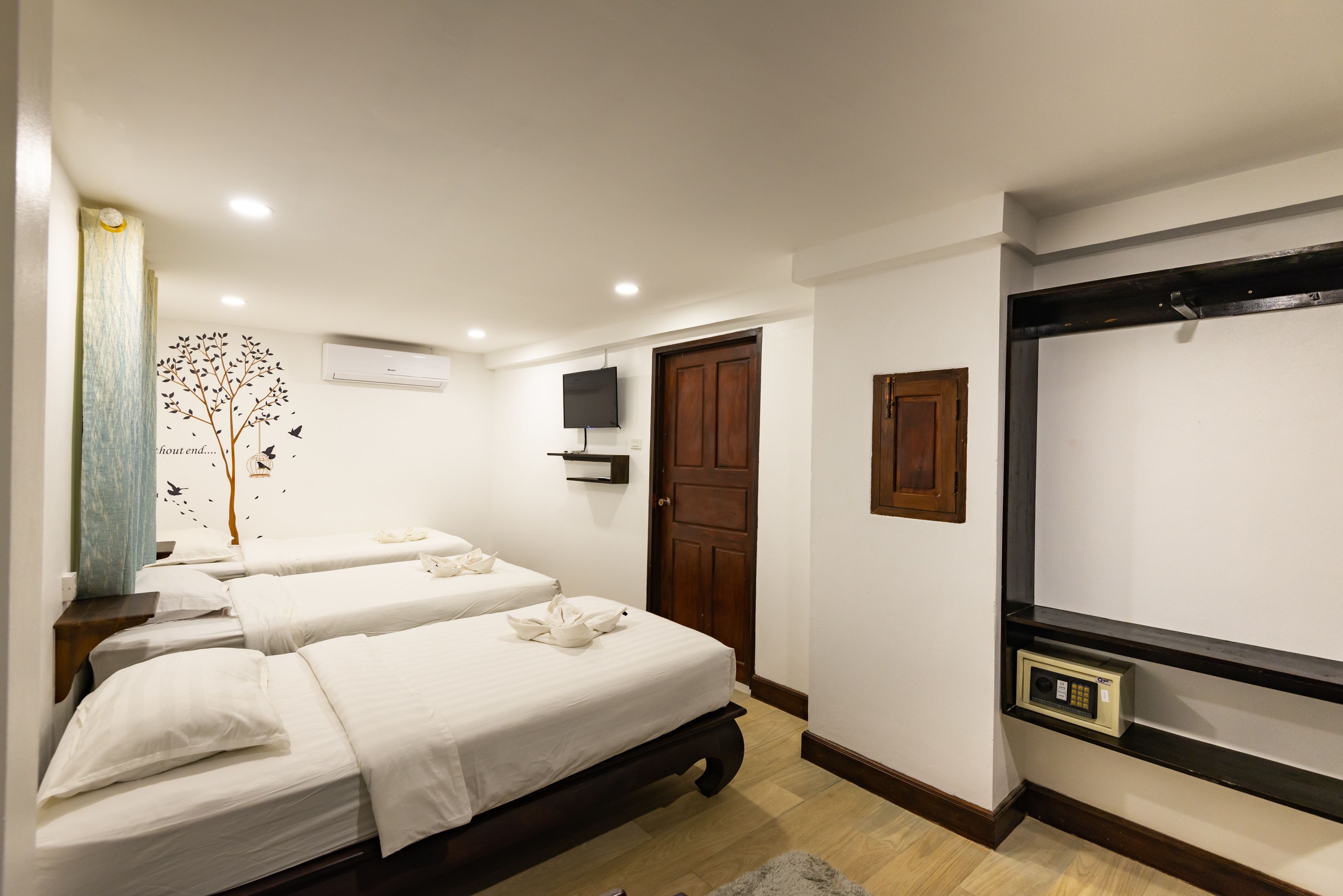 triple room | in-room safe, free wifi