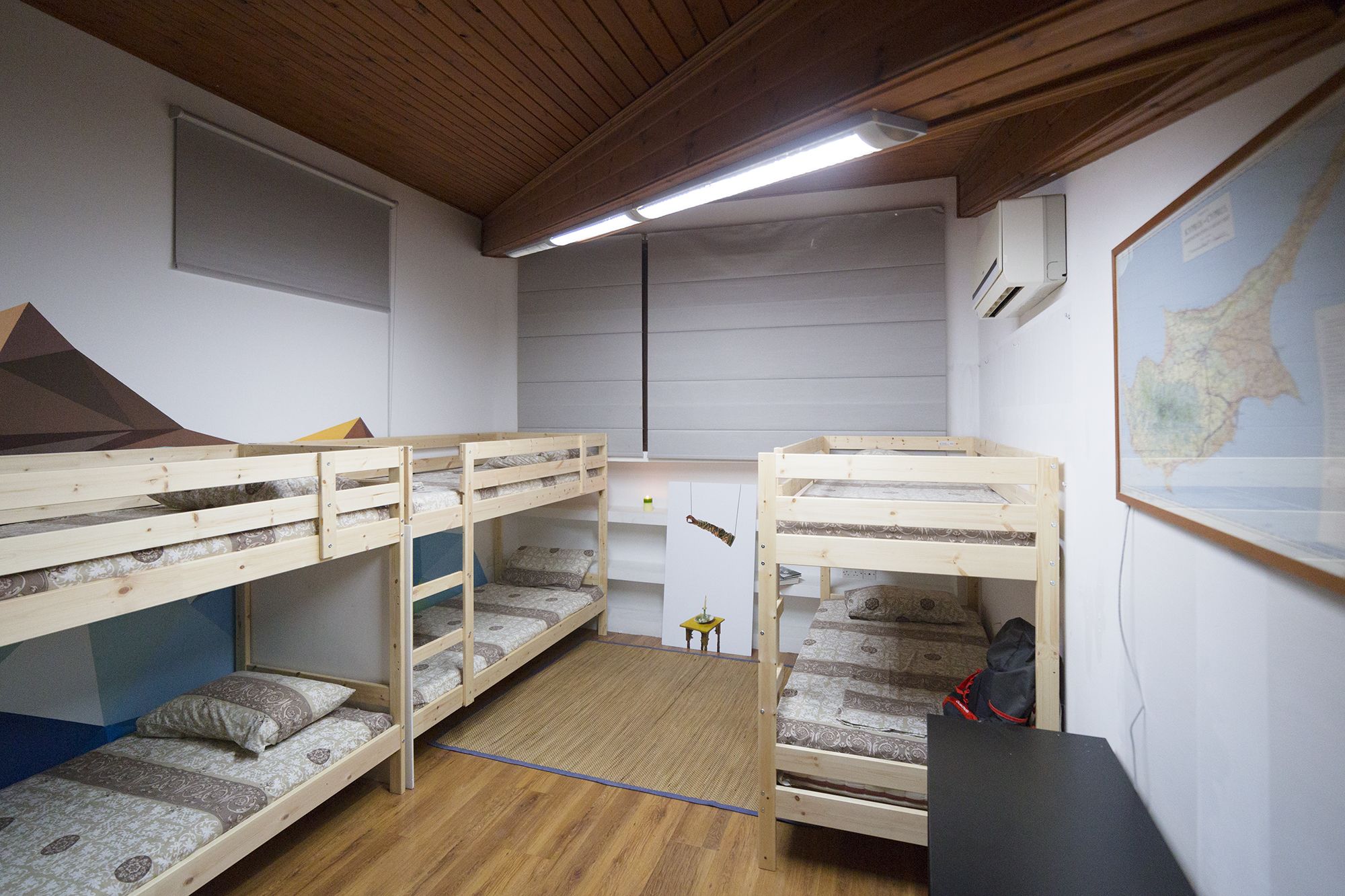 ห้องพักรวม, หลายเตียง, ปลอดบุหรี่ | เตารีด/โต๊ะรีดผ้า, Wi-Fi ฟรี, ผ้าปูที่นอน