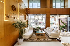 Reception - Le Nguyen (Da Lat)