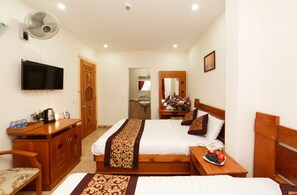 Premium bedding, in-room safe, desk, blackout curtains - Le Nguyen (Da Lat)