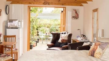 Suite, 1 cama matrimonial, para no fumadores | Muebles diferentes, insonorización y wifi gratis