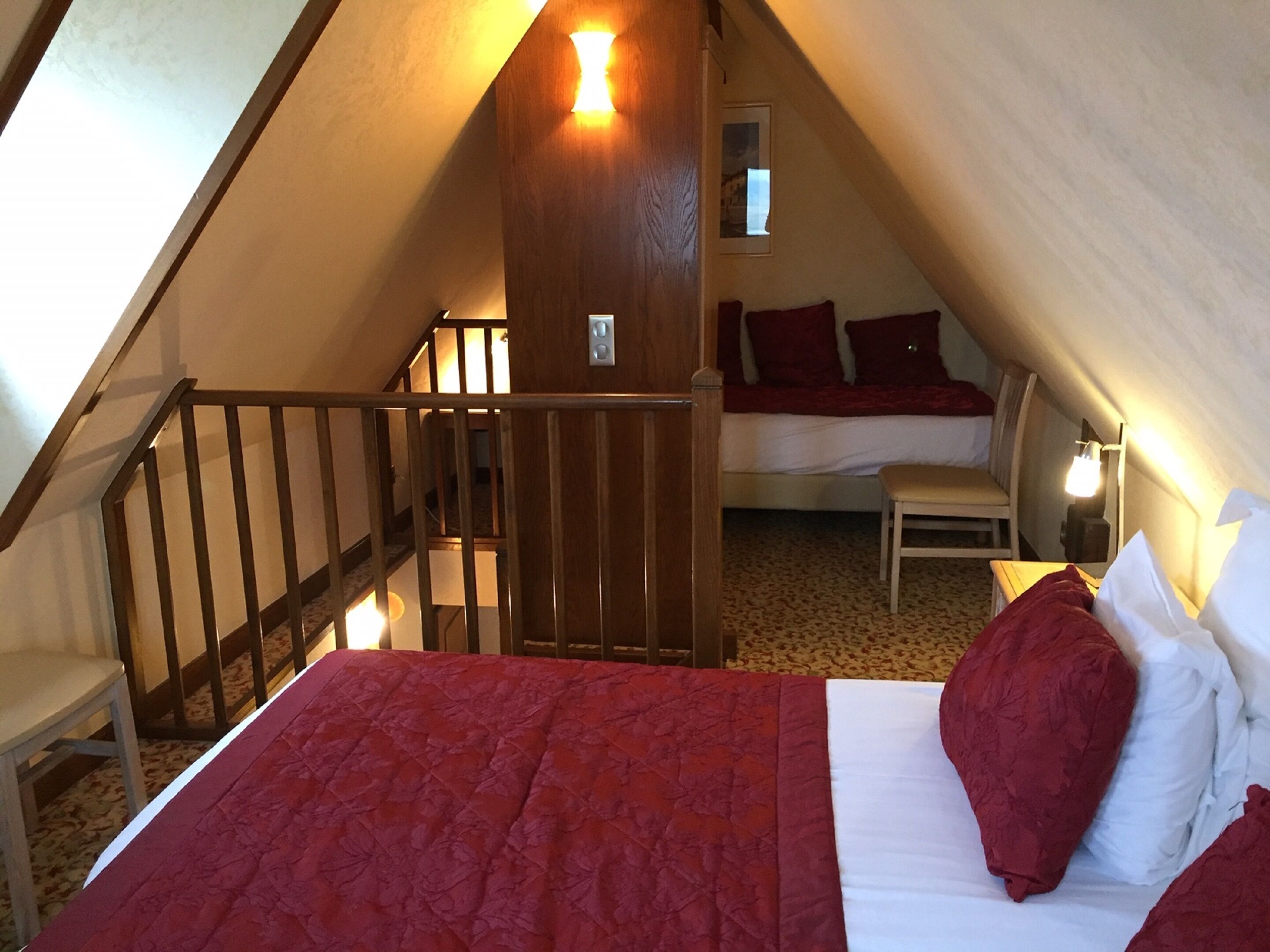 triple room, 3 single beds | premium bedding, minibar, in-room safe, individually decorated