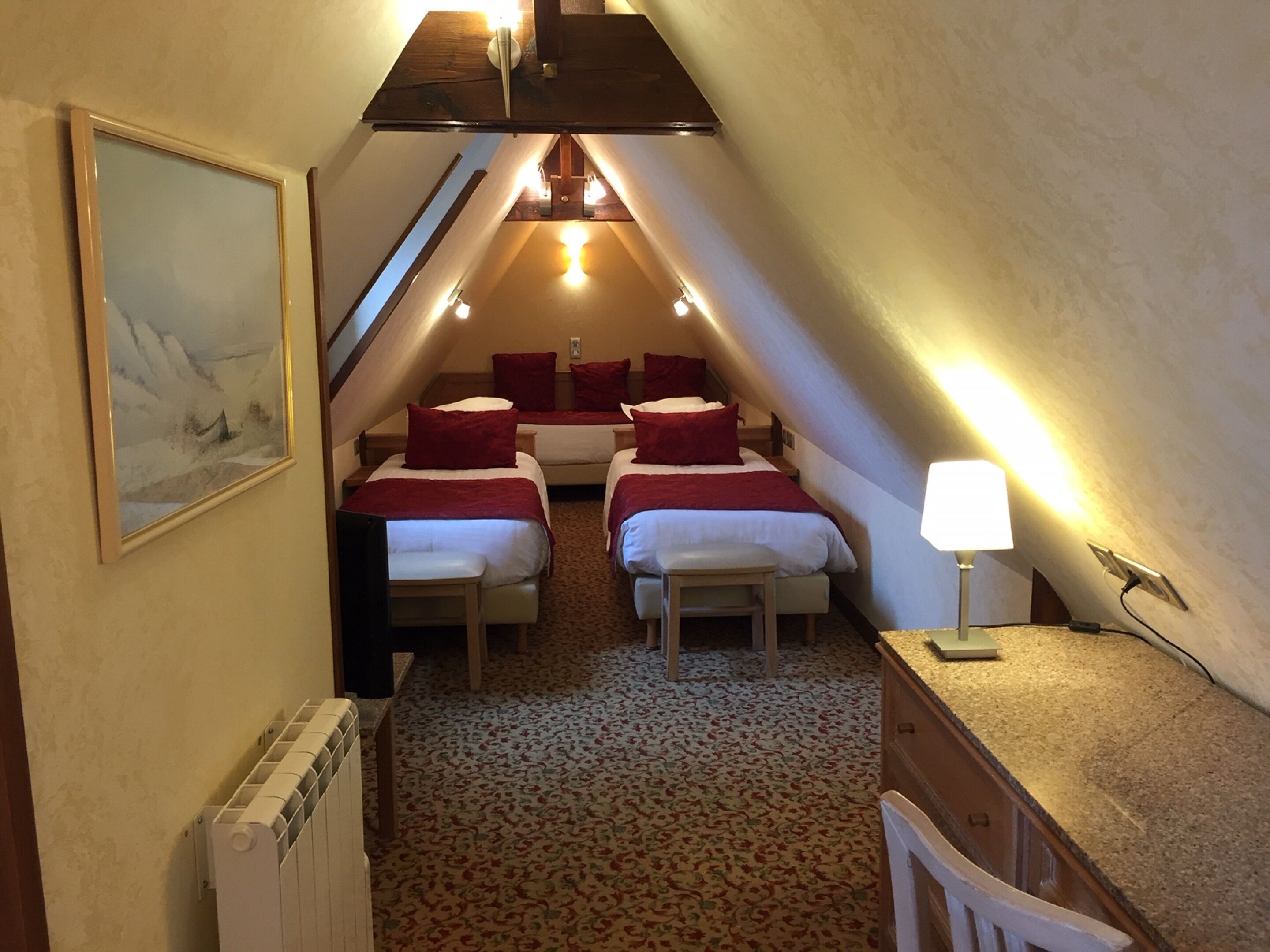triple room, 3 single beds | premium bedding, minibar, in-room safe, individually decorated