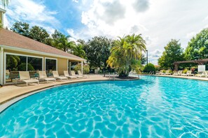 Piscina estreita