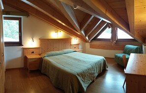 Family Apartment, 1 Bedroom | In-room safe, cribs/infant beds, free WiFi, bed sheets - Residence Panorama (Falcade)