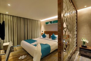 Suite | Egyptian cotton sheets, premium bedding, memory foam beds, minibar