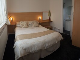 Flat 8 (Second Floor) | Varavuoteet