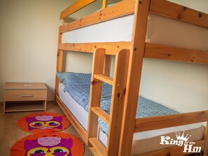 2 slaapkamers, een strijkplank/strijkijzer, wifi, beddengoed