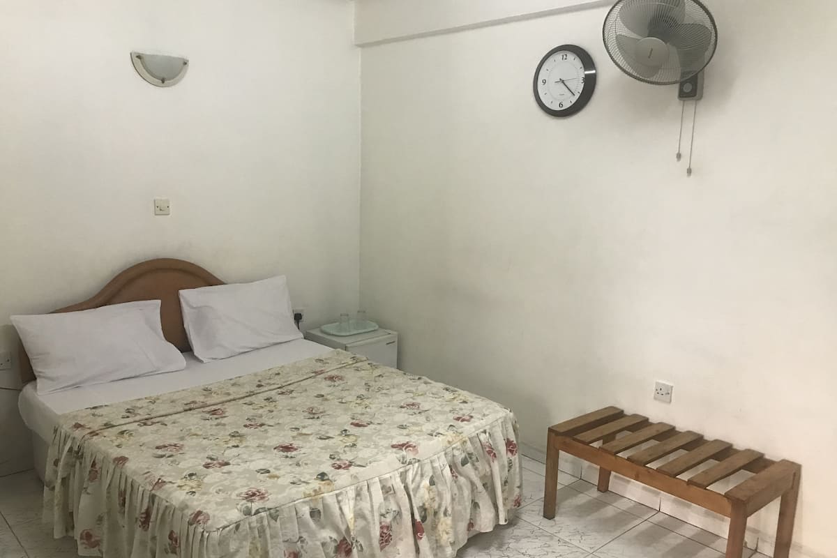 Standaard kamer, 1 twee- of 2 eenpersoonsbedden | Gratis wifi, beddengoed
