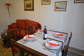 Apartment, Multiple Beds, Non Smoking | In-room dining - Colonna Apartment with Terrace (Florence)