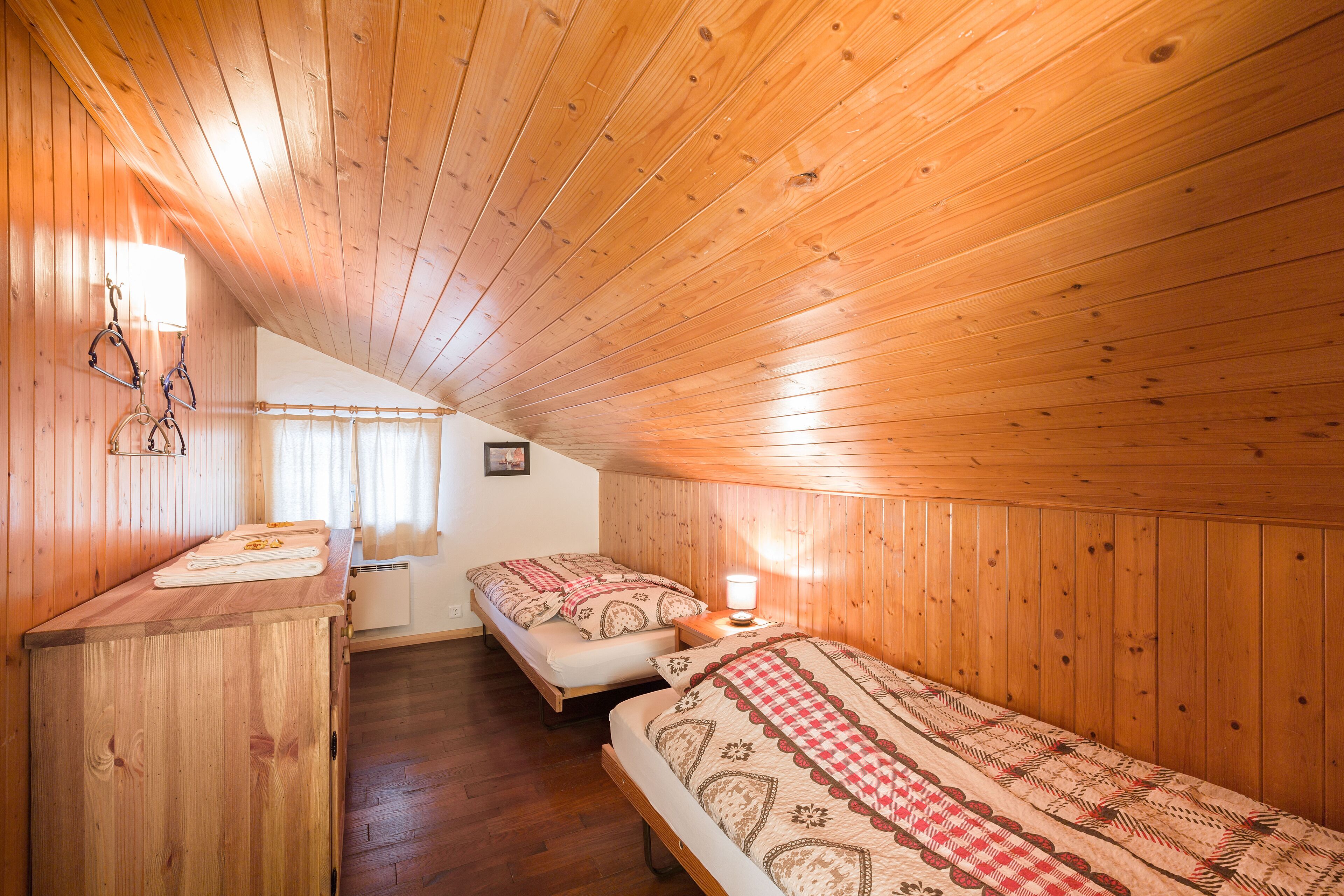 8 多间卧室、熨斗/熨衣板、旅行婴儿床、免费 WiFi