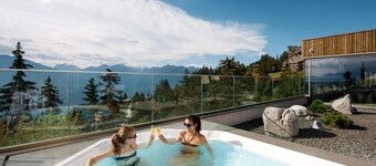 In addition TV Video room - conference room 30 people - teleworking - 