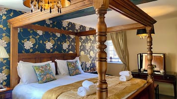 Habitación doble de uso individual | Ropa de cama de alta calidad, wifi gratis y ropa de cama