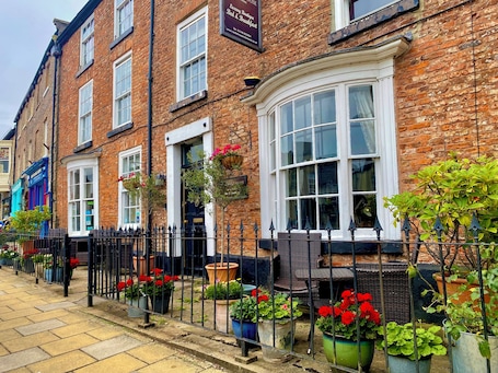 Front of property. The Castle House Luxury Bed & Breakfast