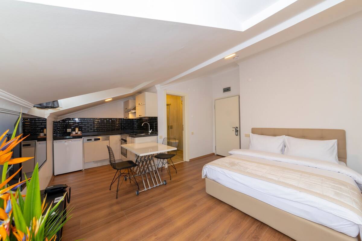 Terrace Room