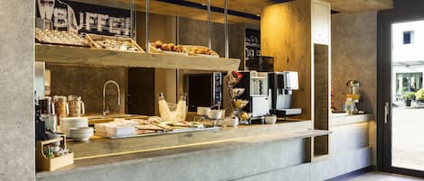 Daily buffet breakfast for a fee