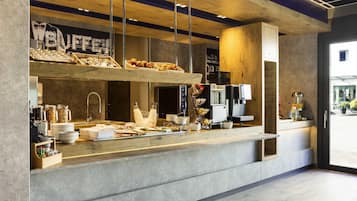 Daily buffet breakfast for a fee