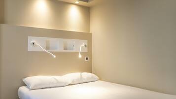 Double Room, 1 Double Bed | Blackout drapes, soundproofing, free cribs/infant beds, free WiFi