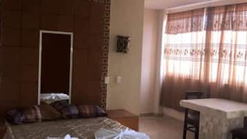 Habitación doble, 1 cama matrimonial, para no fumadores | Wifi gratis