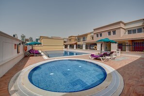 Piscina externa