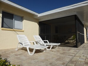 Terrace/patio - ***Vacationers welcome! SUPER LAST MINUTE! (Cape Coral)