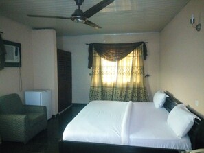 Desk, free WiFi, bed sheets