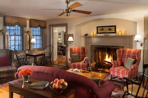 Interior - Rabbit Hill Inn (St. Johnsbury)