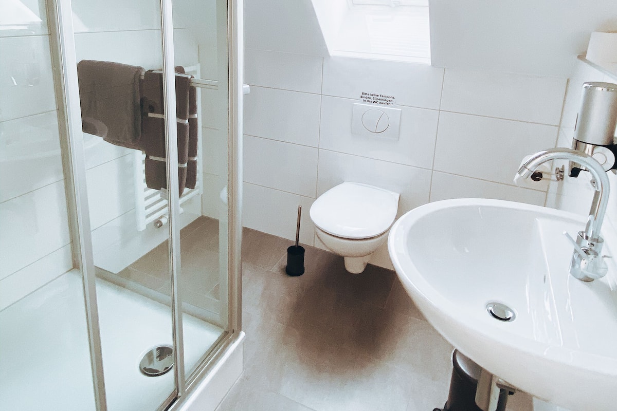 Apartament, bany privat (Familien Zimmer ) | Bany